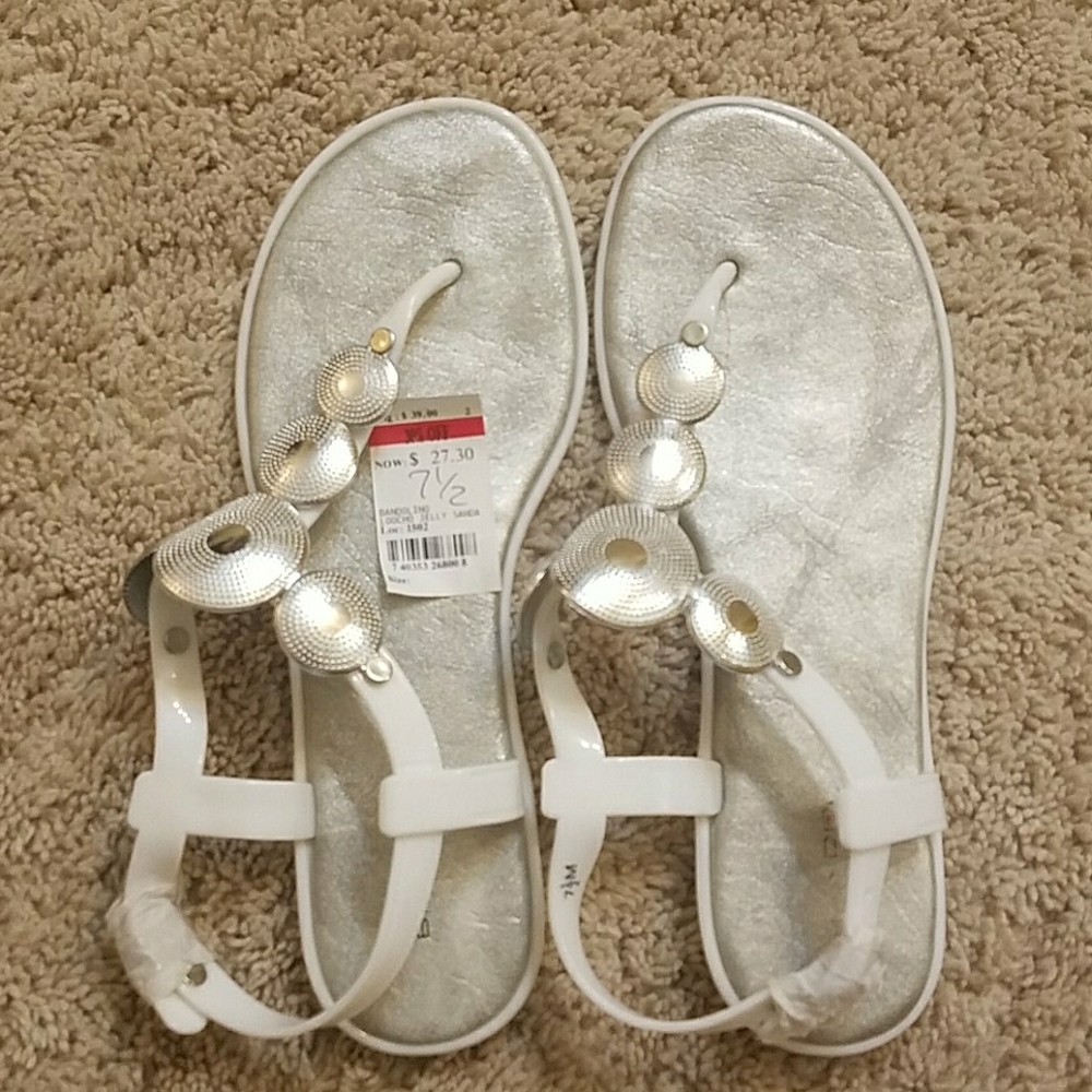 Ladies shoes